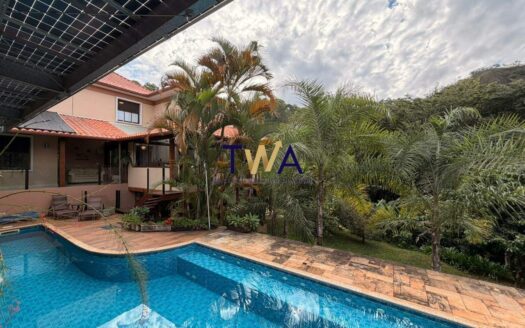 Casa em condomínio 6 Quartos à Venda | Ville de Montagne | Nova Lima.