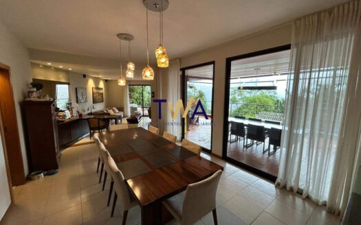 Casa em condomínio 3 Quartos à Venda | Vila Alpina | Nova Lima.
