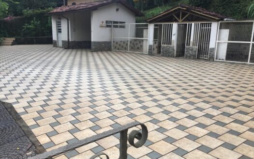 Casa 4 Quartos à Venda | Vila Del Rey | Nova Lima.