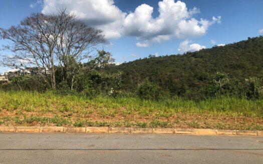 Lote em condomínio à Venda | Vila Del Rey Anexo | Vila Del Rey | Nova Lima.
